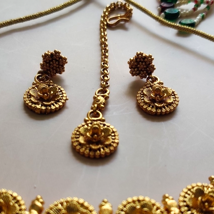 Antique Gold Plated Necklace Set - Sparkleeng Jewels