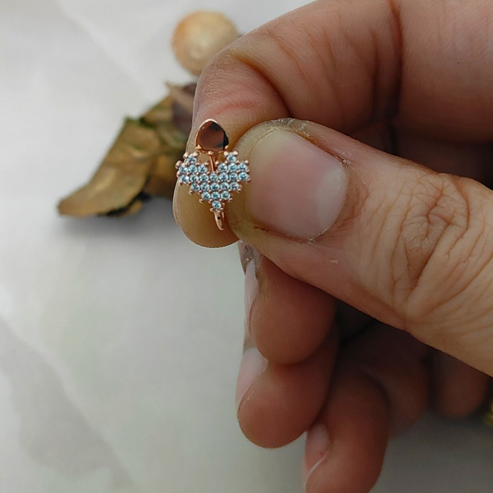 Zircon Heart Nose Pin - Sparkleeng Jewels