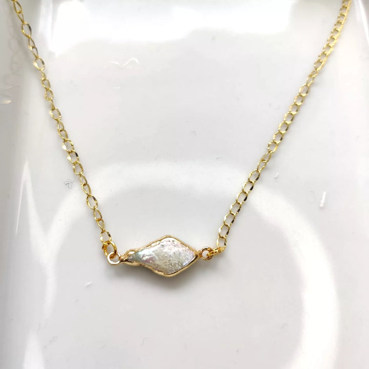 Real Pearl (MOP) Pendant in 18K Gold Plated Chain / Style - Oval Pearl - Sparkleeng  Jewels