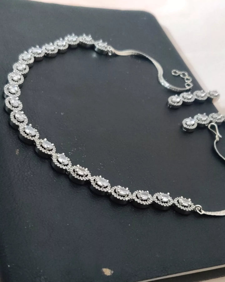 CZ - Necklace / style - Oval - Sparkleeng Jewels