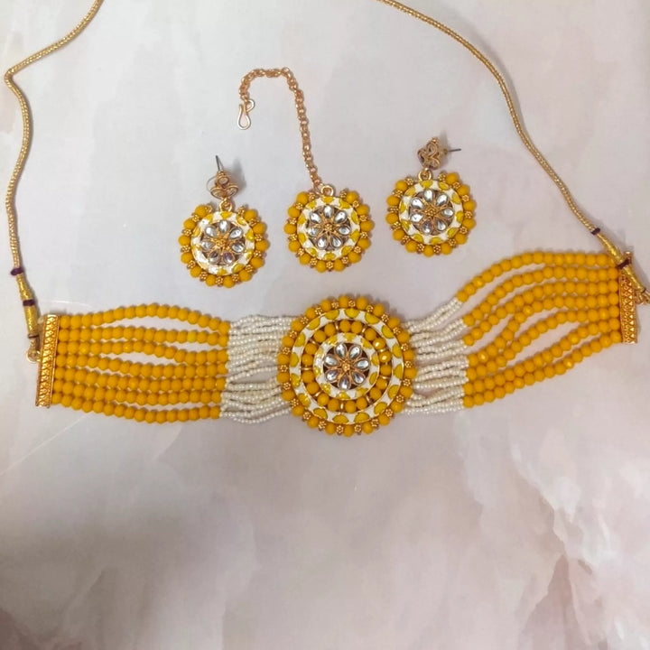 Yellow Antique Choker Necklace Set - Sparkleeng Jewels